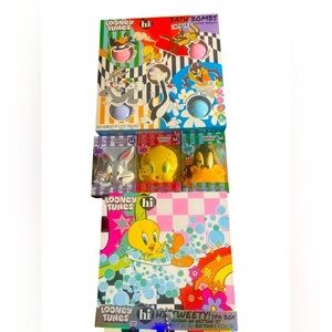 Hi Peach Layne & Looney Tunes Bath Set, Bath Bomb Set, & 3 Bath Bomb Bundle